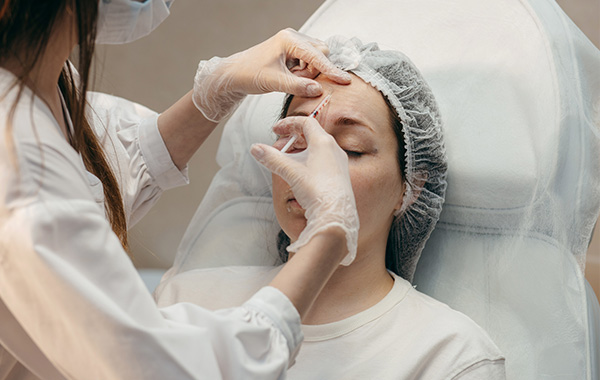 将来、若い頃に保存した 細胞を使用できる。